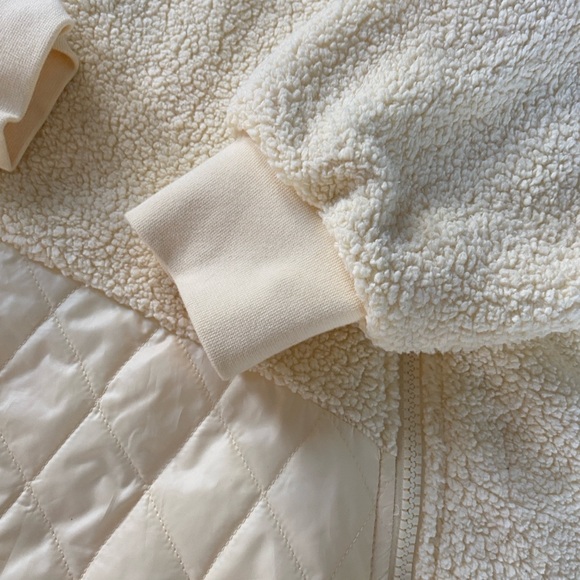 Nike sports cream sherpa full zip quilted oversized patchwork jacket Size M - Picture 8 of 13